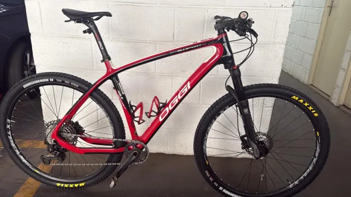 Bicicleta Oggi Agile Sport XL/21 Deore XT - Carbon