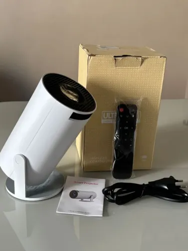 Projetor Portátil HY300 Android WiFi Bluetooth HD 4K - LACRADO