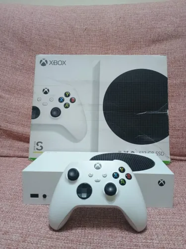 Vendo Xbox Series S 512GB