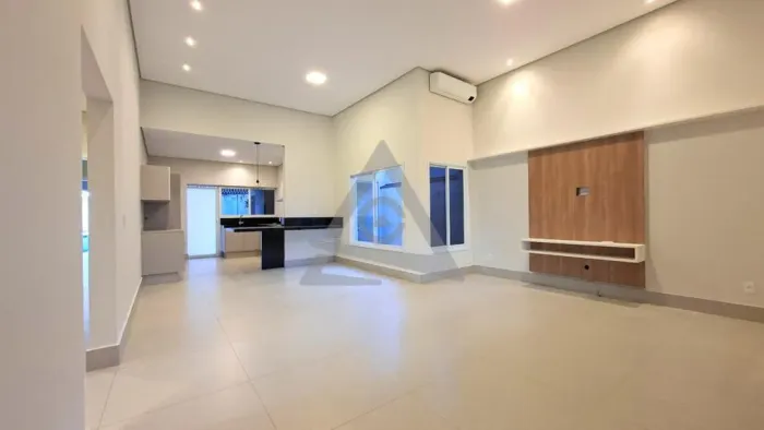 Casa para alugar em Campinas, Swiss Park, com 3 quartos, com 190 m², Zurich - Swiss Park