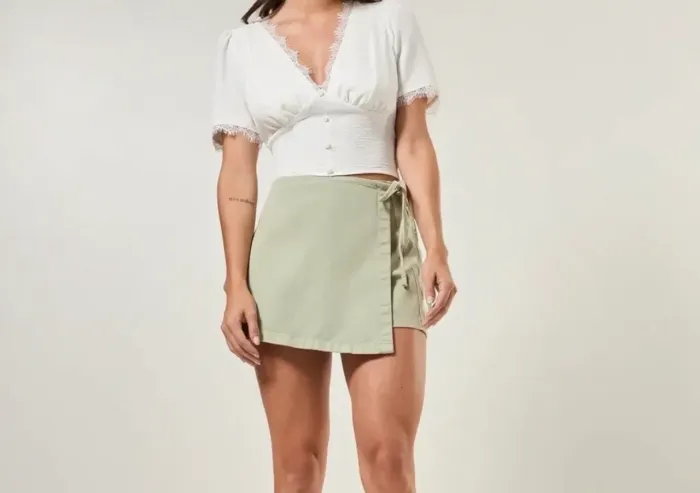 Short saia