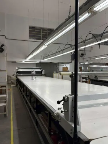 Enfestadeira Automática e Mesa de 20 metros e com Zig Zag