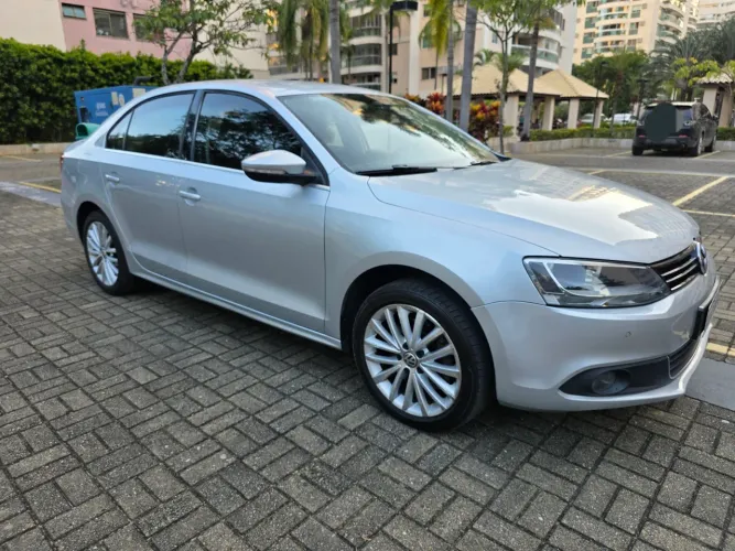 Volkswagen Jetta Highline 2.0 TSI 16V 4P Tiptronic 2014