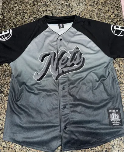 Camisa Brooklyn Nets NBA Estilo Baseball Jersey - Tamanho XL (GG) - Oficial