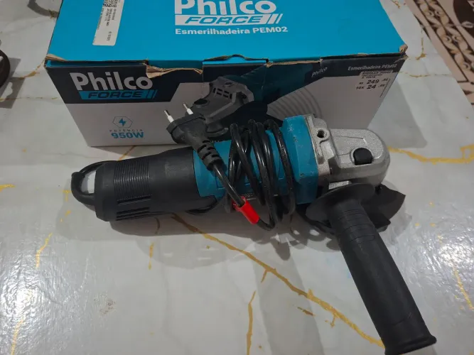 Esmerillhadeira Pem02 <br>Potência 950W<br>Potência 950W