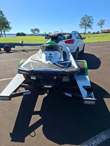 Lindo Jet-ski Sea Doo GTI 130.