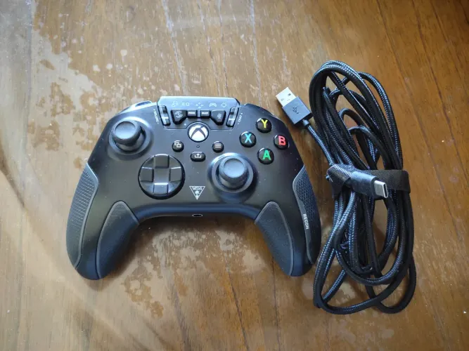 Manete com cabo usb xbox one e computador turtle recon
