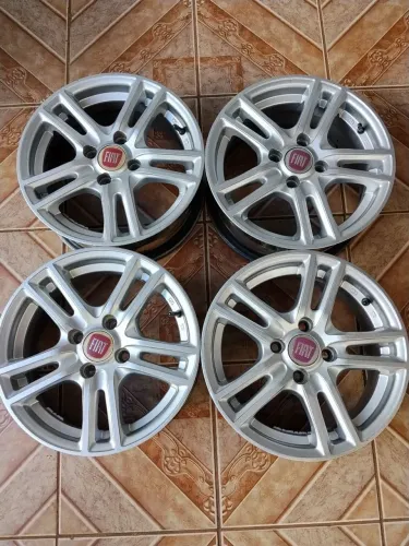 Vendo jogo de rodas, Aro 14, usadas, de liga leve