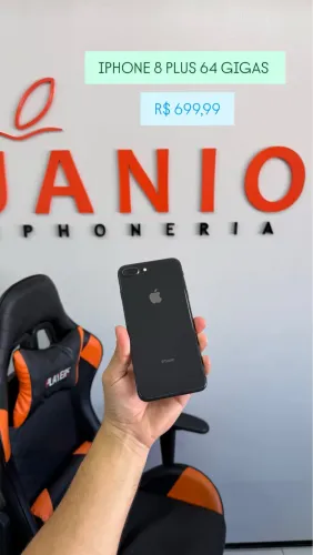 iPhone 8 Plus