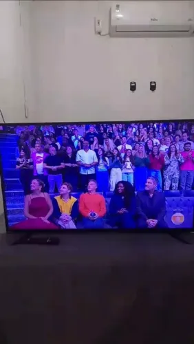 Vendo tv Philco 39 polegadas, funcionando perfeitamente, leia o anúncio abaixo..