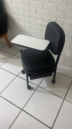 Cadeira de manicure 