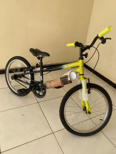 Bicicleta nova pra vender