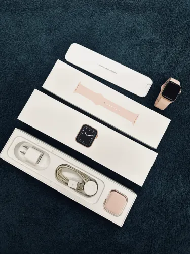 Vendo Apple Watch série 5 de 38 mm novíssimo sem marcas de uso