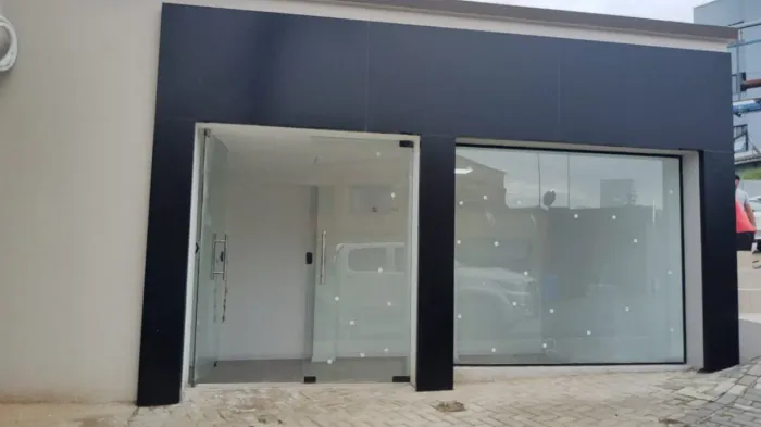 Sala comercial no centro de Indaial