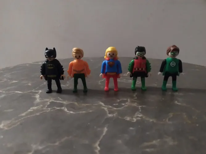 Mini Playmobil DC, Kinder ovo