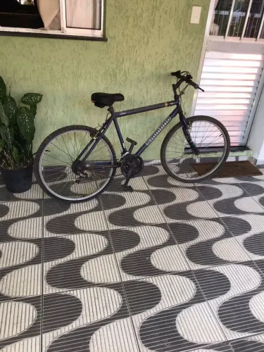 Vendo ou troco em bike de aro 24 para criança de até 12 anos 