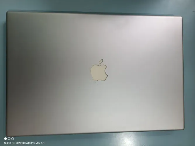 MacBook Pro 17" A1151 Sucata