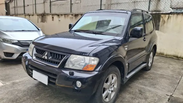 Mitsubishi Pajero GLS Hpe/hpe Full 3.8 233cv 3P AUT 2006