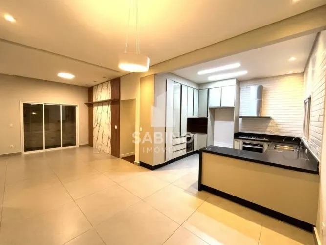 CASA TÉRREA PARA LOCAÇÃO | CONDOMÍNIO PORTAL DA SERRA URBANOVA