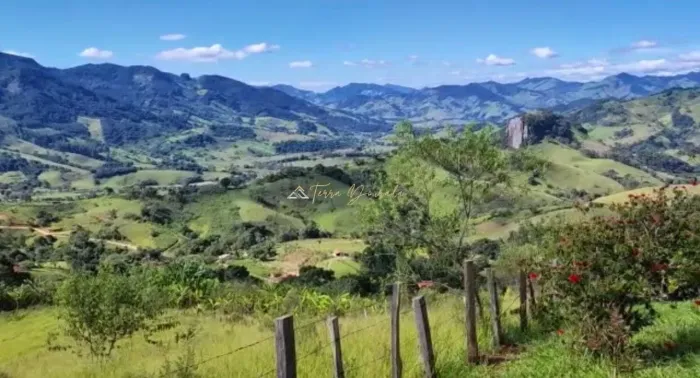 Terreno à Venda em Gonçalves - MG
