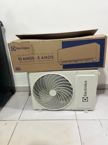 Split Electrolux 12mil Btus inverter