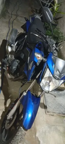Titan 160