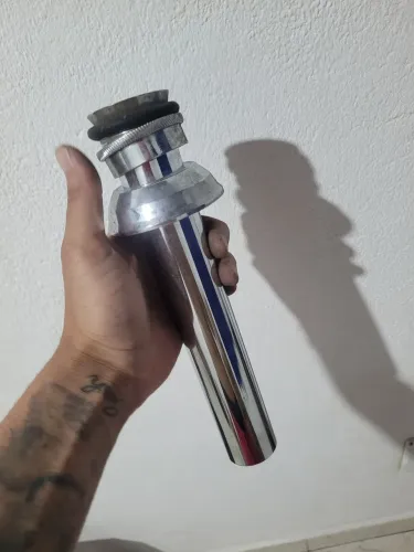 Válvula de Escoamento Cromada em Metal para Lavatório / Pia de Banheiro