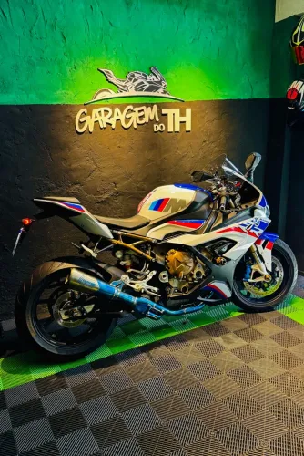 BMW S1000RR M Pack