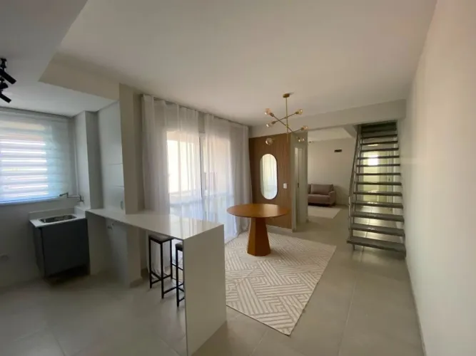 Apartamento Duplex com 2 dormitórios à venda, 114 m² por R$ 1.133.000 - Itacorubi - Floria