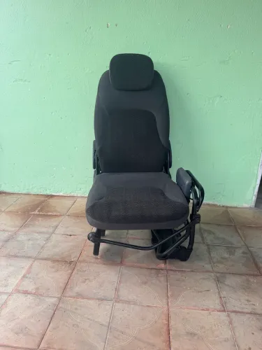 7º Banco Original Fiat Doblò 2013 - Excelente Conservação.