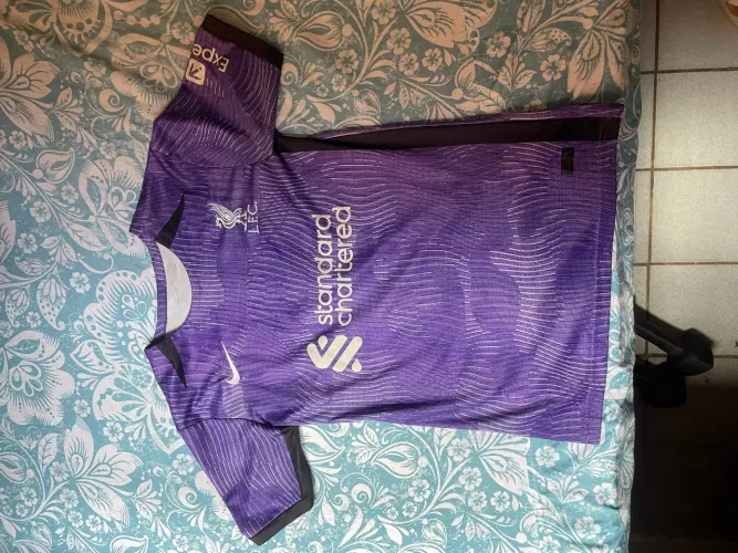 Camisa liverpool 23/24
