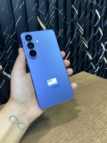 S26 256Gb 12Ram