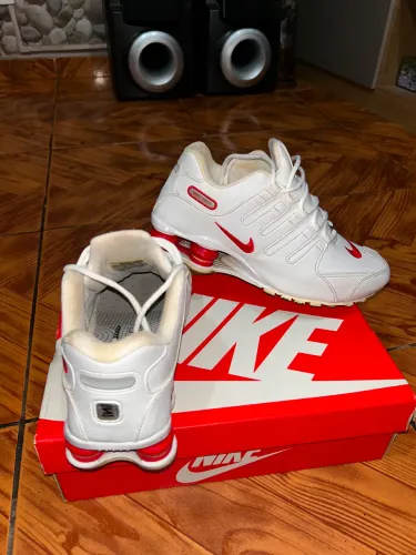 Tênis Nike shox NZ