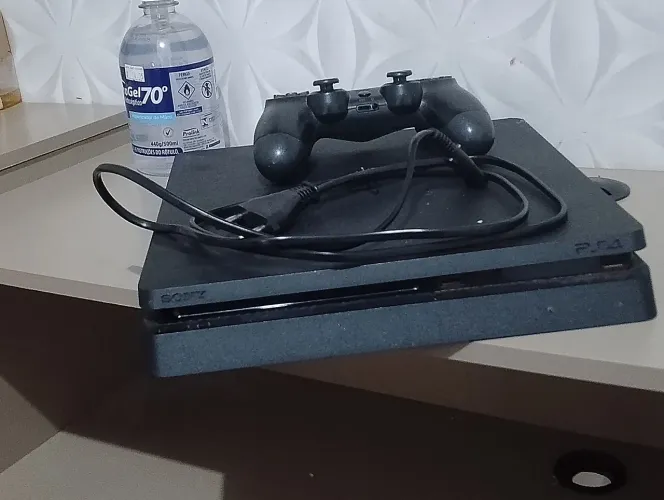 Vendo ps4 slim