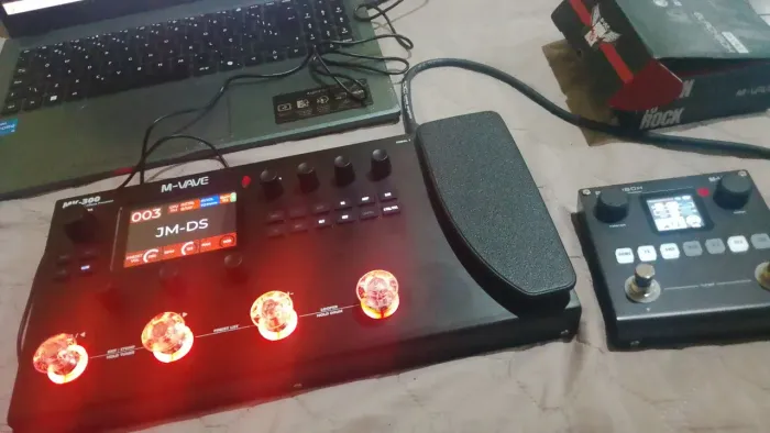 Pedaleira mk300 