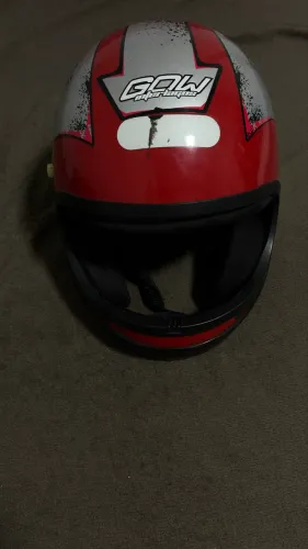 Capacete GOW INTERLAGOS USADO