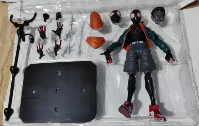 Boneco Articulado Homem Aranha Miles Morales Sentinela Spiderman Spiderverse