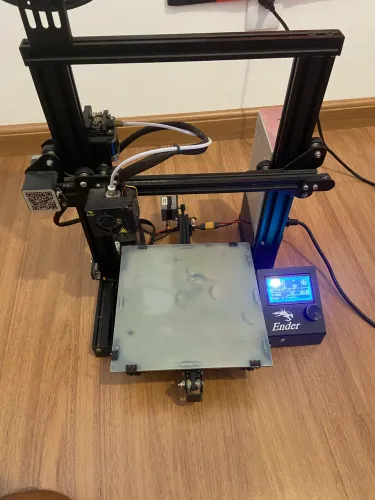 Vende-se impressora 3D Ender 3 v1