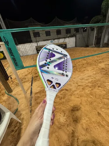 Raquete de beach tênis