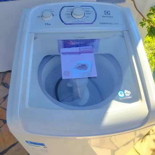 MÁQUINA DE LAVAR ROUPAS ELECTROLUX ESSENTIAL CARE 11 KG