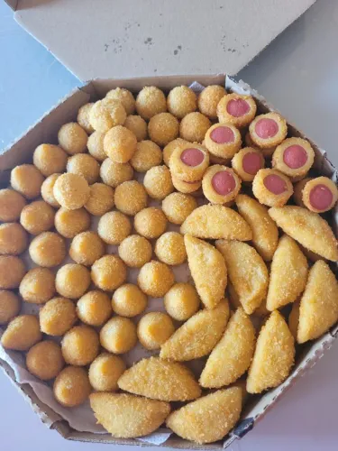 Vendo salgados para revenda e eventos