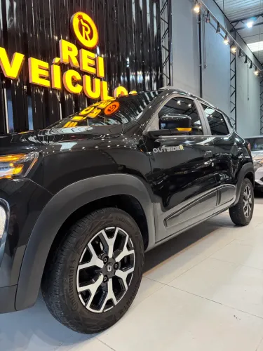 Renault Kwid Outsider 1.0 Flex 12V 5P Mec. 2025