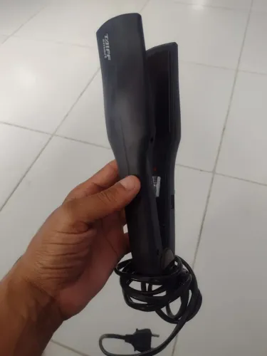 Prancha pra cabelo taiff
