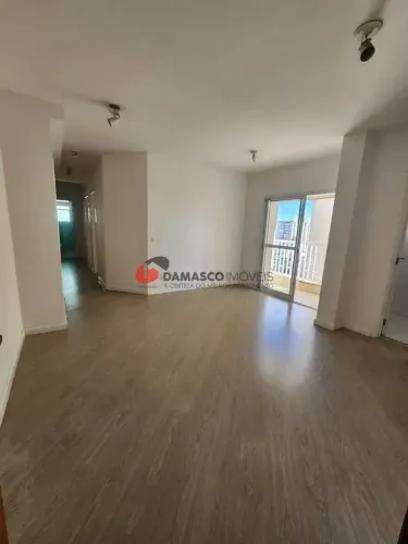 Apartamento em Vila Alvaro Marques