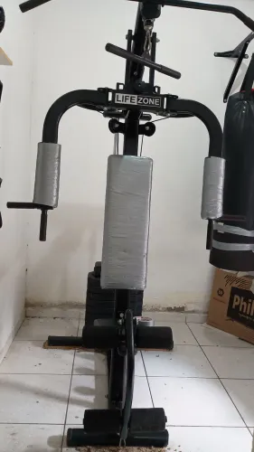 Vendo estação para musculação em casa.