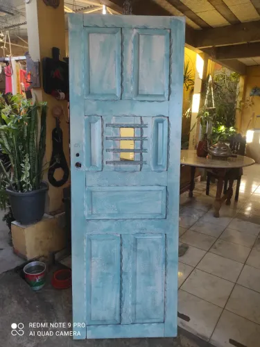 Porta antiga, madeira maciça: