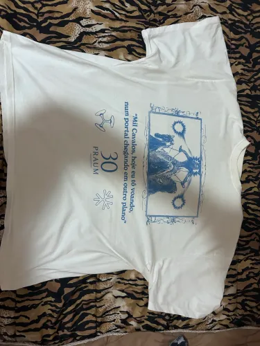 Camisa Merch Matue 333