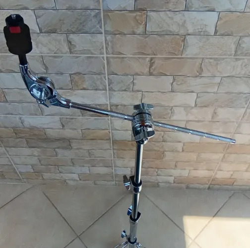 ESTANTE DE PRATO TAMA ROADPRO