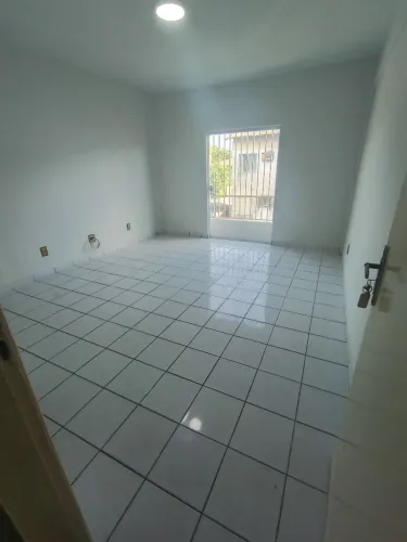 Aluguel em Flores - Condomínio Beija Flor