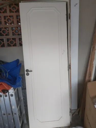 PORTA INTERNA MACIÇA 70CM